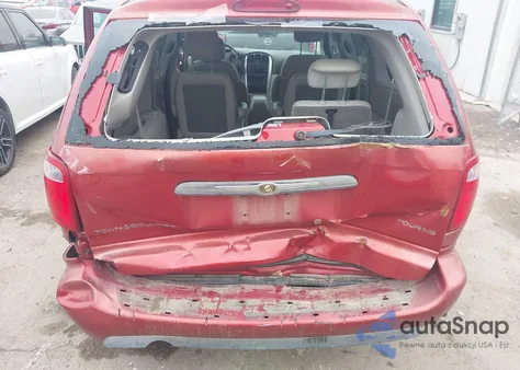 2006 Chrysler Town & Country Touring z USA, uszkodzony, nr VIN 2A4GP54L66R916248